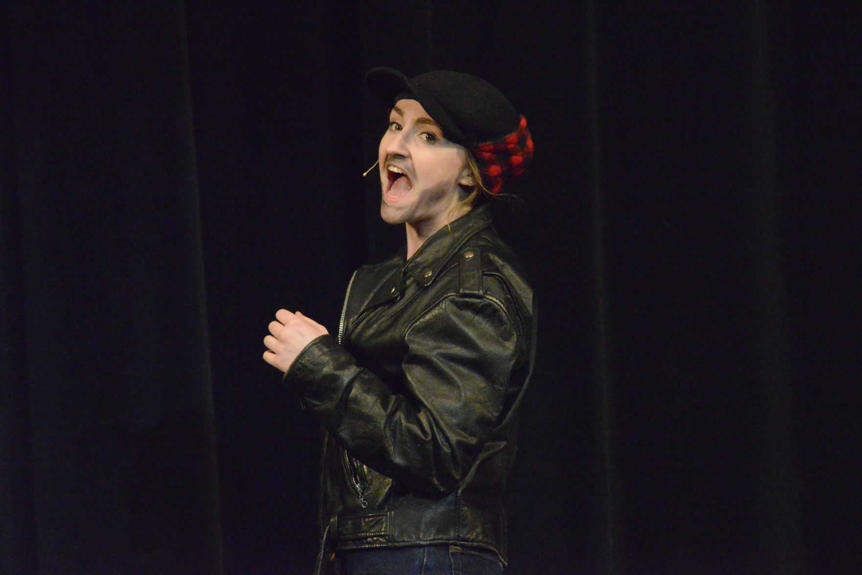 031120 moline musical 568.JPG